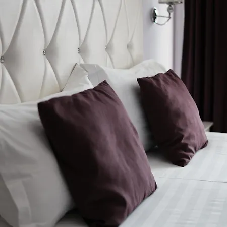 Flower Apartment Sarande